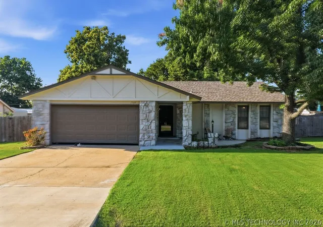 1st image of 17509 E 78th St N, Owasso, OK 74055 | MLS# 2624506