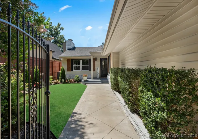 Photo 2 of Sale Pending at 14 E 26th Street, Tulsa, OK 74114 | MLS# 2625108 | Listing updated on 2026-08-20