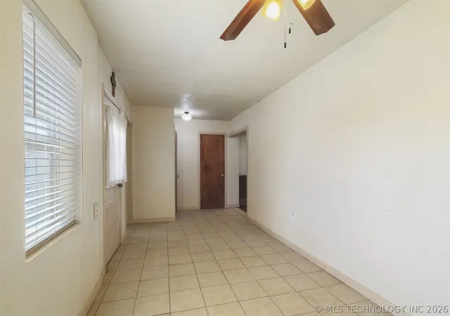 4th image of 5350 Center St, Madill, OK 73446 | MLS# 2625114