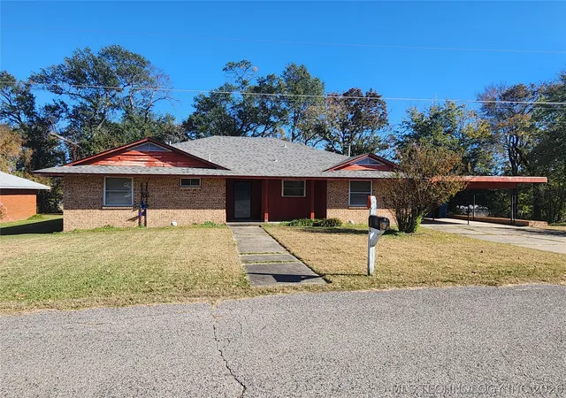 Photo 3 of Sale Pending at 1672 S Velma Ave, Atoka, OK 74525 | MLS# 2625147 | Listing updated on 2026-08-20