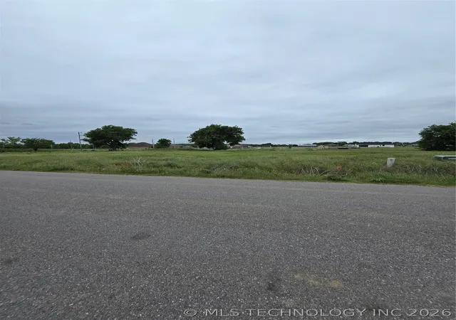 Photo 1 of Land for sale at 004 Lake Ests Dr, Durant, OK 74701 | MLS# 2625148 | Listing updated on 2026-07-09
