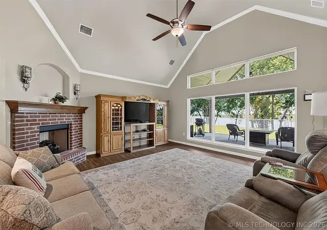 4th image of 7 Foxwood, Adair, OK 74330 | MLS# 2625140
