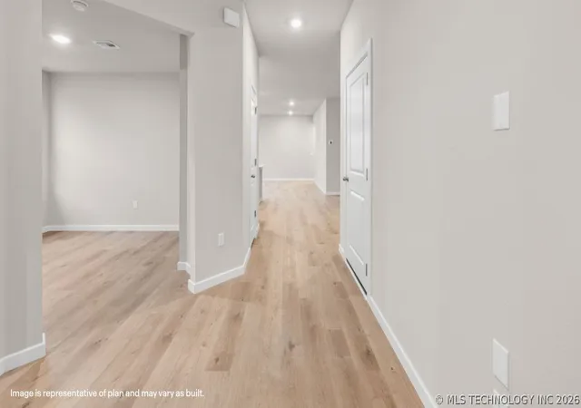 3rd image of 2022 E Toledo St, Broken Arrow, OK 74012 | MLS# 2625153