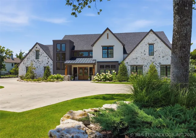 Photo 4 of Single family home for sale at 17530 E Anthem Ridge Rd, Owasso, OK 74055 | MLS# 2625091 | Listing updated on 2026-08-28