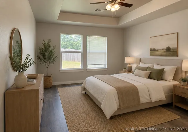 Photo 3 of Single family home for sale at 100 Watch Hl Dr, Durant, OK 74701 | MLS# 2625093 | Listing updated on 2026-08-20