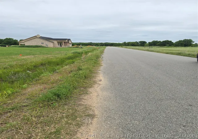 2nd image of 005 Lake Estates Dr, Mead, OK 73449 | MLS# 2625159
