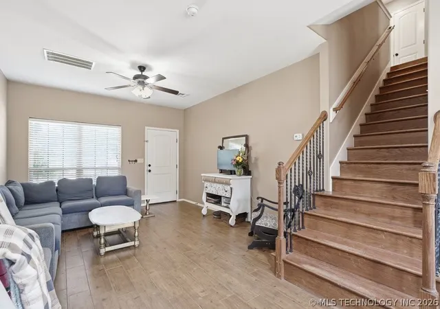 2nd image of 308 E 4th St, Claremore, OK 74017 | MLS# 2625129