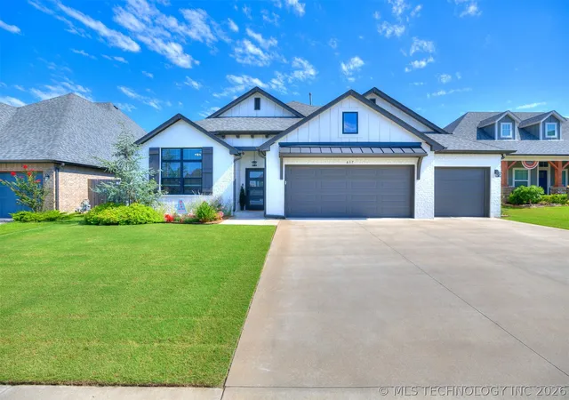 Photo 2 of Single family home for sale at 617 E 125th Place S, Jenks, OK 74037 | MLS# 2625178 | Listing updated on 2026-08-20