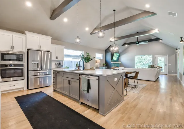Photo 4 of Single family home for sale at 617 E 125th Place S, Jenks, OK 74037 | MLS# 2625178 | Listing updated on 2026-08-20