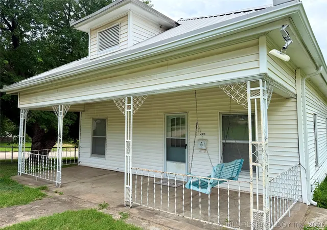 5th image of 203 N E St, Yale, OK 74085 | MLS# 2625198