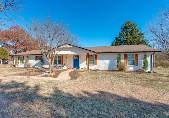 2nd image of 24073 N County Road 3292 Road, Wynnewood, OK 73098 | MLS# 2625219