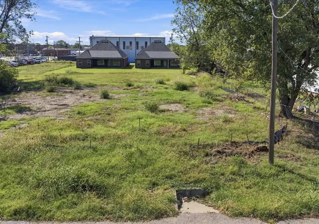 Photo 3 of Land for sale at 210 W 1st Street, Owasso, OK 74055 | MLS# 2625225 | Listing updated on 2026-10-07