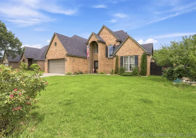 2nd image of 1002 Beretta Blvd, Durant, OK 74701 | MLS# 2625230