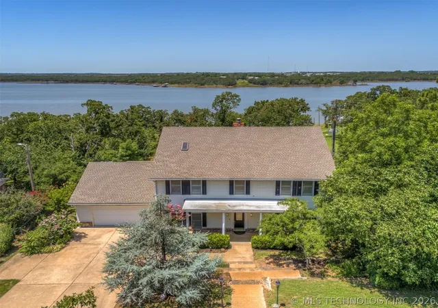 Single family home for sale at 105 Canoe Cvs, Mannford, OK 74044 | MLS# 2625226