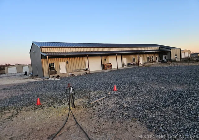 5th image of 3226 Lark Rd, Kingston, OK 73439 | MLS# 2625237