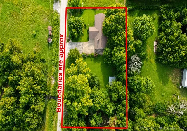 3rd image of 15895 Briar Rd, Morris, OK 74445 | MLS# 2624828