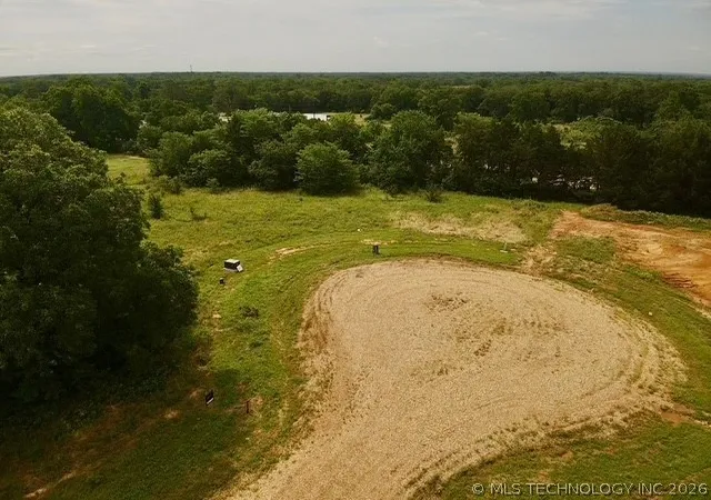 Photo 3 of Sale Pending at 37 Red Bird Ln, Colbert, OK 74733 | MLS# 2625265 | Listing updated on 2026-09-23