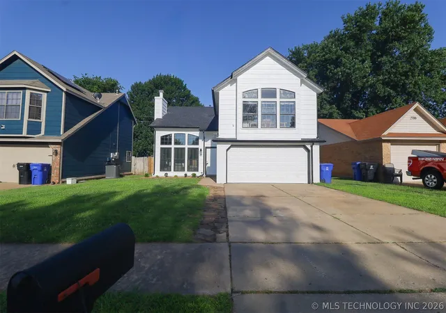 1st image of 2708 S Oak Pl, Broken Arrow, OK 74012 | MLS# 2624876