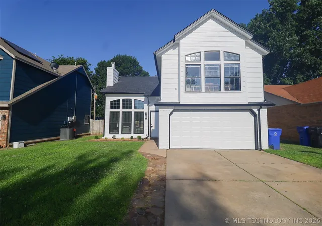 2nd image of 2708 S Oak Pl, Broken Arrow, OK 74012 | MLS# 2624876