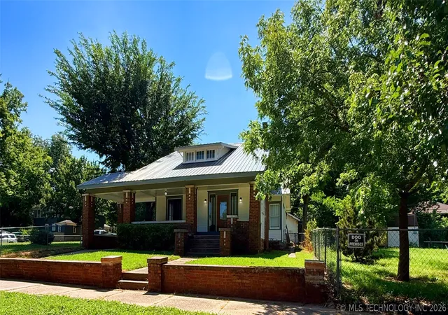 Photo 3 of Single family home for sale at 506 N Grand Ave, Okmulgee, OK 74447 | MLS# 2625096 | Listing updated on 2026-08-21