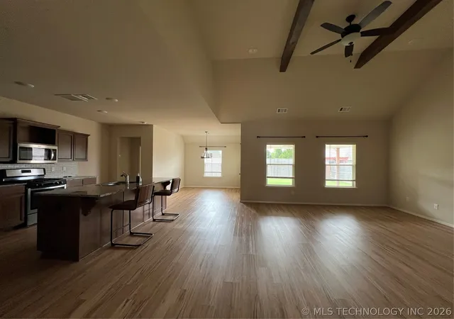 Photo 3 of Single family home for sale at 6370 E 124th Court S, Bixby, OK 74008 | MLS# 2625257 | Listing updated on 2026-08-27