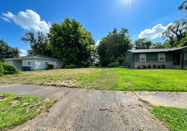 Land for sale at 1828 E Young St N, Tulsa, OK 74110 | MLS# 2625376