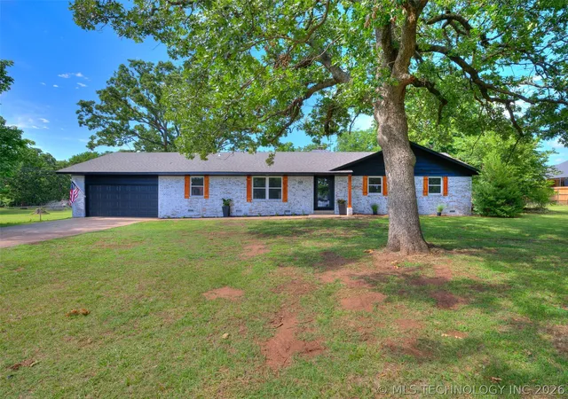 Photo 3 of Sale Pending at 701 W 41st Street, Sand Springs, OK 74063 | MLS# 2625378 | Listing updated on 2026-08-20