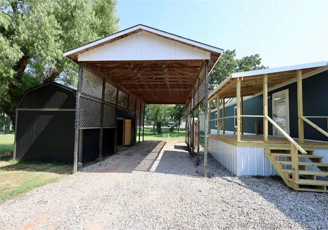 2nd image of 706 Labrea, Sulphur, OK 73086 | MLS# 2625036