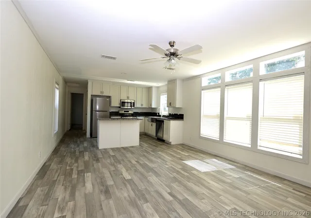 5th image of 706 Labrea, Sulphur, OK 73086 | MLS# 2625036