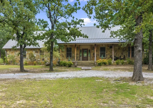 2nd image of 780 Rickets Ln, Ardmore, OK 73401 | MLS# 2625399