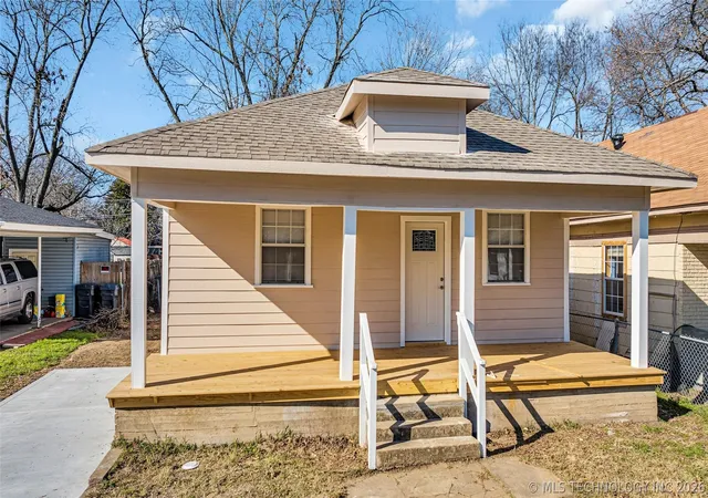 2nd image of 613 Nw A St, Ardmore, OK 73401 | MLS# 2625401