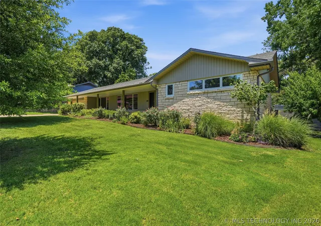 Photo 1 of Single family home for sale at 2853 E 35th Place, Tulsa, OK 74105 | MLS# 2625251 | Listing updated on 2026-08-20