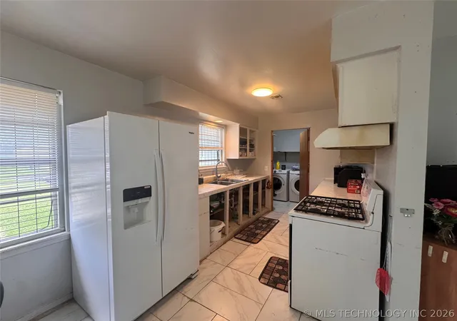 3rd image of 80852 S 4723 Rd, Stilwell, OK 74960 | MLS# 2625420