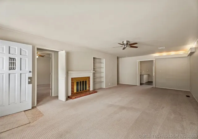 4th image of 107 W 12th St, Bartlesville, OK 74003