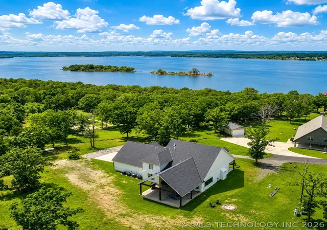 Photo 1 of Single family home for sale at 135 Dixie Cvs, Eufaula, OK 74432 | MLS# 2619902 | Listing updated on 2026-08-20