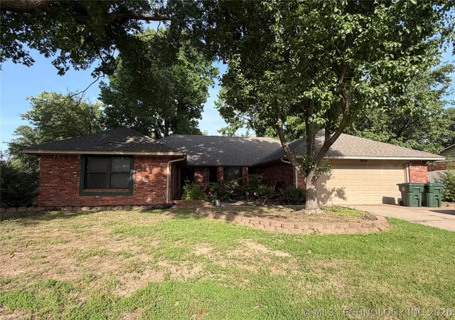 Photo 1 of Single family home for sale at 2816 Suroya St, Muskogee, OK 74403 | MLS# 2625441 | Listing updated on 2026-08-20