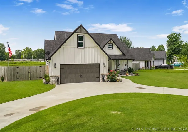 2nd image of 330 Se 6th St N, Pryor, OK 74361 | MLS# 2625440