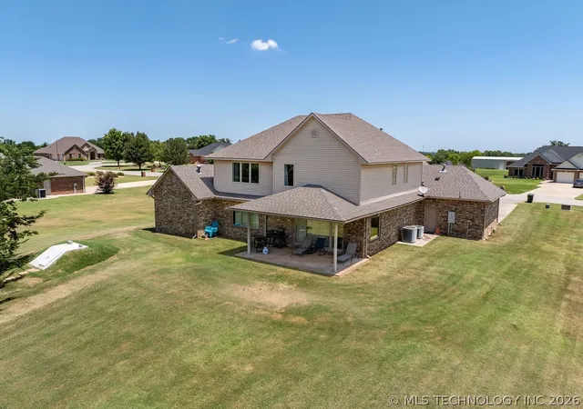 3rd image of 108 Whitney Wy, Madill, OK 73446 | MLS# 2625456