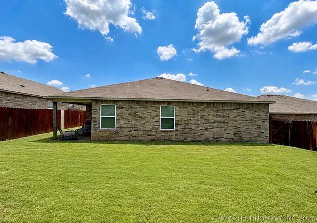 Homes for sale in Tulsa, OK | 5781 E 146 St S, Tulsa, OK 74008 | MLS# 2625460