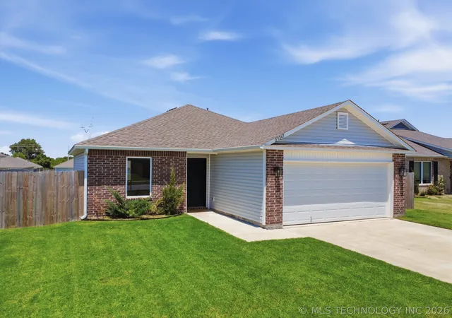 Homes for sale in Broken Arrow, OK | 23247 S 114th St S, Broken Arrow, OK 74014 | MLS# 2625402