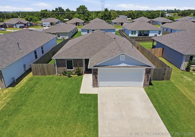 Homes for sale in Broken Arrow, OK | 23247 S 114Th St S, Broken Arrow, OK 74014 | MLS# 2625402