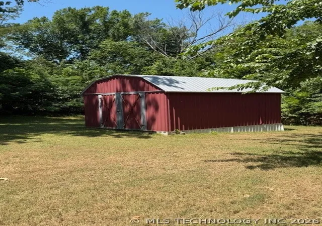 Photo 3 of Single family home for sale at 605 N Maytubby St, Tishomingo, OK 73460 | MLS# 2625450 | Listing updated on 2026-08-20