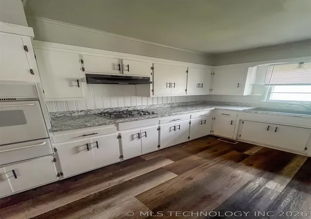 Photo 3 of Single family home for sale at 409 S 67th Eastavenue, Tulsa, OK 74112 | MLS# 2624612 | Listing updated on 2026-08-20