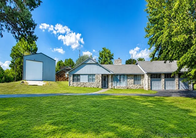 2nd image of 533 W Woodland Dr, Cleveland, OK 74020 | MLS# 2625379