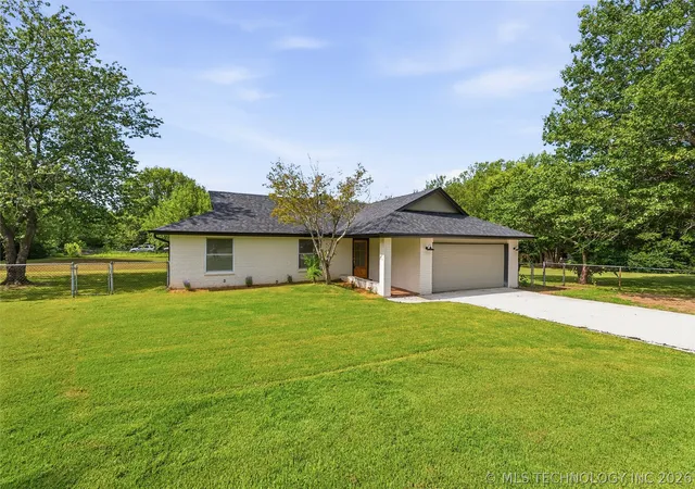 3rd image of 10722 E First St, Verdigris, OK 74019 | MLS# 2625182
