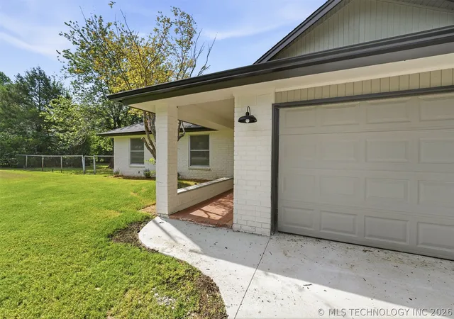 5th image of 10722 E First St, Verdigris, OK 74019 | MLS# 2625182
