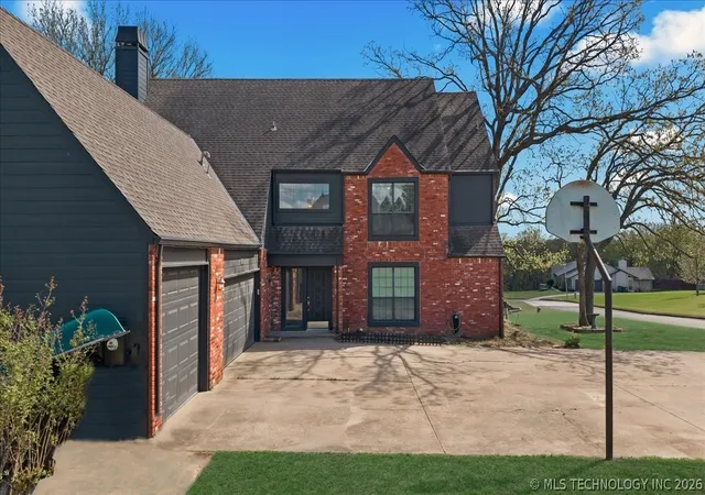 2nd image of 11493 S 4th St, Jenks, OK 74037 | MLS# 2625497