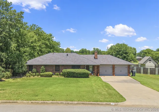 1st image of 617 Wallace Nw, Ardmore, OK 73401 | MLS# 2625411
