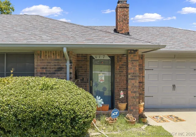 2nd image of 617 Wallace Nw, Ardmore, OK 73401 | MLS# 2625411