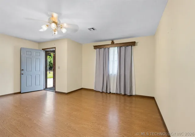 4th image of 617 Wallace Nw, Ardmore, OK 73401 | MLS# 2625411